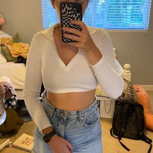 White long sleeve crop top